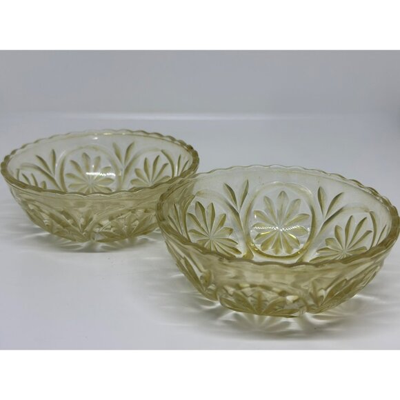 Vintage Amber Cut Glass Bowl - 4.5" Starlight Design Condiment Dish - Picture 1 of 7